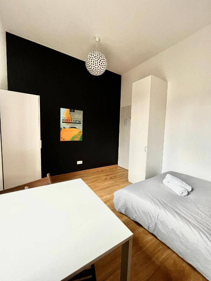 Bezagenta Rooms Centrum Varşovia Exterior foto